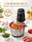Picadora Sokany con capacidad de 2 litros llena de carne y verduras picadas